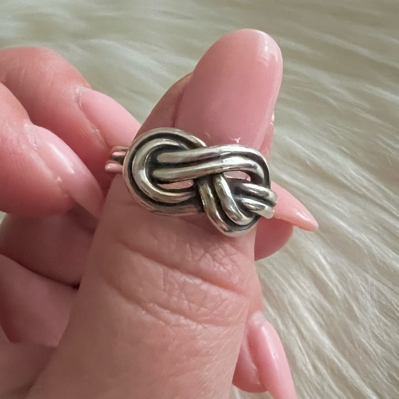 James Avery TRUE LOVE double knot/infinity ring RETIRED. - Picture 3 of 8